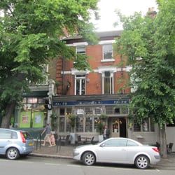 O'Neill's - Photo. June 2014.