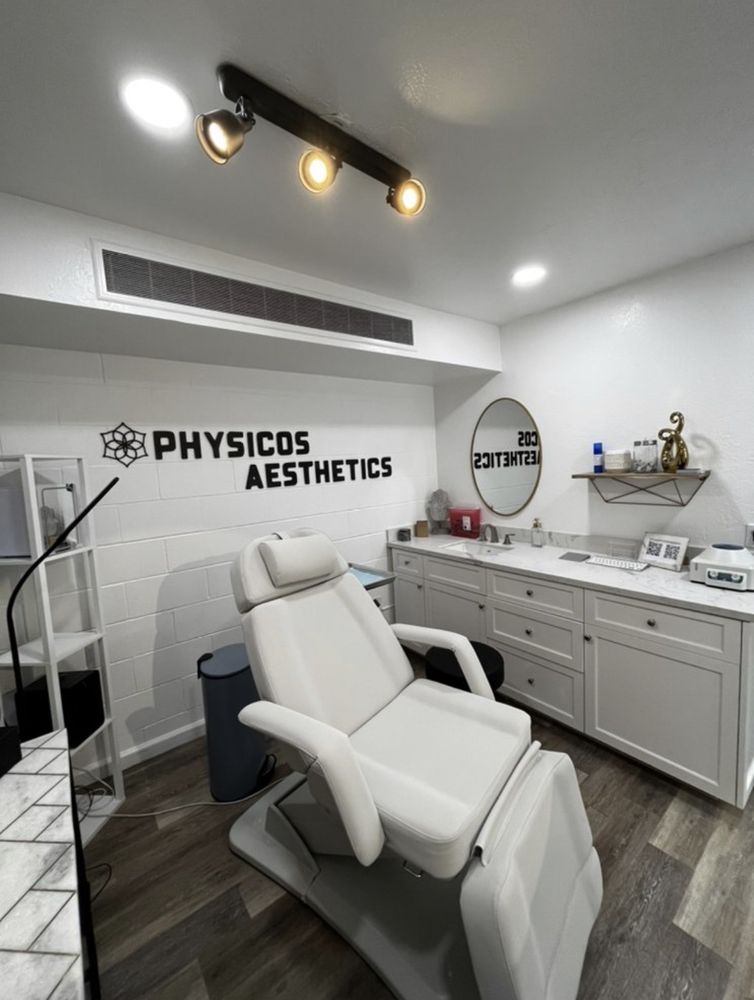 Physicos Aesthetics Logo