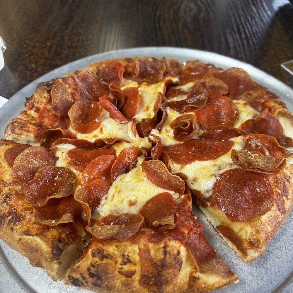 Small pepperoni well done Small pepperoni well done