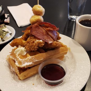 Maple Leaf Diner - Chicken bacon waffles and House Coffee - American Near Me - Dallas, Texas Maple Leaf Diner - Chicken bacon waffles and House Coffee - American Near Me - Dallas, Texas