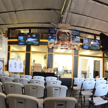 Round Rock Honey - The Honey House Tour Classroom - Specialty Food Near Me - Round Rock, Texas