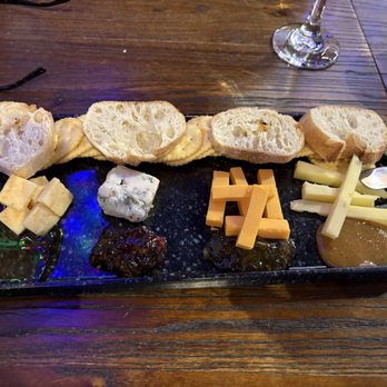 Back Alley Wine Bar - Cheese flight - Wine Bars Near Me - Prescott, Arizona