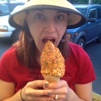 Jake's Cree-Mee Freeze - Ice Cream & Frozen Yogurt Near Me - Manalapan, New Jersey