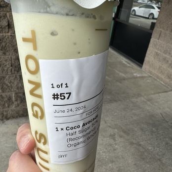Tong Sui - Is fresh avocado color suppose to look like this? - Desserts Near Me - Milpitas, California Tong Sui - Is fresh avocado color suppose to look like this? - Desserts Near Me - Milpitas, California
