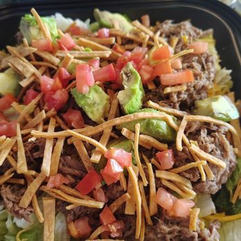 Miguels Jr - Shredded beef salad. Perfect amount of protein. - Breakfast & Brunch Near Me - Upland, California