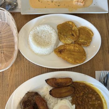 El Peñol 3 - Colombian Near Me - Brookline, Massachusetts