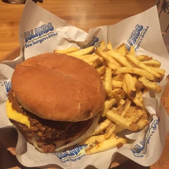Islands Restaurant - Sports Bars Near Me - Irvine, California