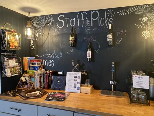 Up North Wine Tasting Room