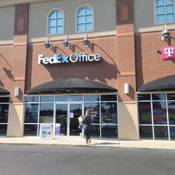 FedEx Office Print & Ship Center