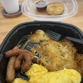 Metro Diner - American Near Me - Sarasota, Florida