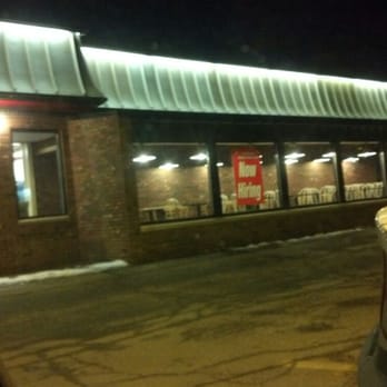 Wendy's - the outside of a restaurant at night - Fast Food Near Me - West Lebanon, New Hampshire Wendy's - the outside of a restaurant at night - Fast Food Near Me - West Lebanon, New Hampshire