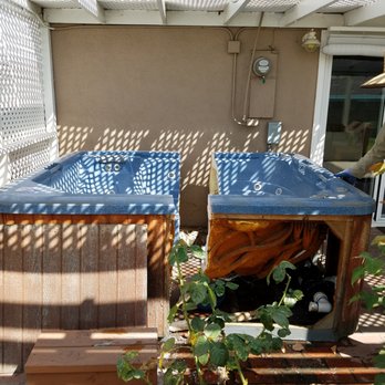 Spa Removers - Junk Removal & Hauling Near Me - Los Angeles, California Spa Removers - Junk Removal & Hauling Near Me - Los Angeles, California