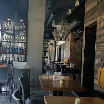 G-Street Pizza - Pizza Near Me - Halifax, Nova Scotia
