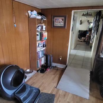 RevIVe Mobile IV - 600$ cat litter robot and hallway to patient - IV Hydration Near Me