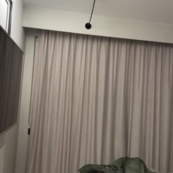 ibis Strasbourg Centre Halles - Window with curtains