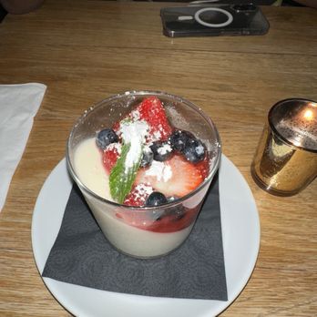 Met Him At A Bar - Panna cotta - Italian Near Me - Los Angeles, California Met Him At A Bar - Panna cotta - Italian Near Me - Los Angeles, California