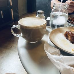 Cafe' con letche