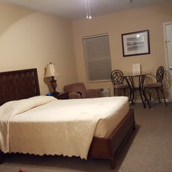 Genoa Country Inn