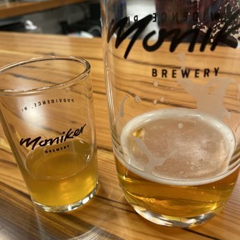 Moniker Brewery - 5oz samplers allow you to taste test what's on tap and 16oz for when you pick your favorite - Breweries Near Me - Providence, Rhode Island