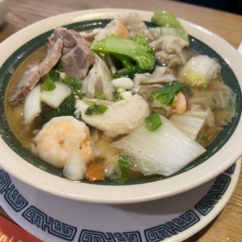 New Star Chinese Restaurant - War Wonton Soup - Chinese Near Me - Visalia, California New Star Chinese Restaurant - War Wonton Soup - Chinese Near Me - Visalia, California
