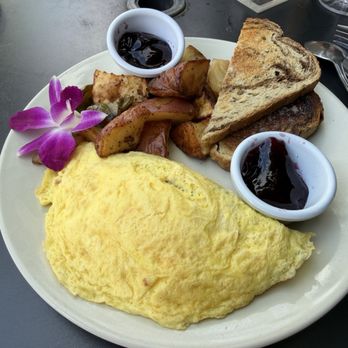 The Breakfast House - Create your own omelette - Breakfast & Brunch Near Me - Sarasota, Florida The Breakfast House - Create your own omelette - Breakfast & Brunch Near Me - Sarasota, Florida