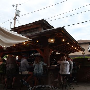 Harmony Inn - Outside bar area - American Near Me - Harmony, Pennsylvania