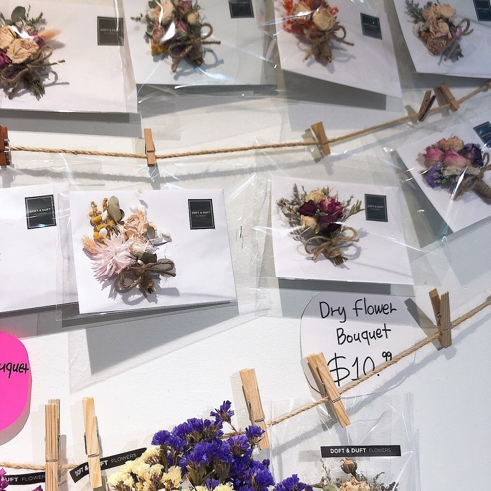 D & D Flowers - Dried flower cards - Florists Near Me - Vancouver, British Columbia D & D Flowers - Dried flower cards - Florists Near Me - Vancouver, British Columbia