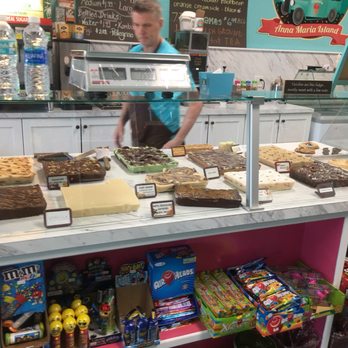 Small Town Creamery - All fudge selections delicious !! - Ice Cream & Frozen Yogurt Near Me - Holmes Beach, Florida