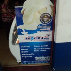 Angelita - Aquí algunos de los tipos de quesos que oferta Angelita.