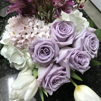 Fiore x 7 Flower Bar - Delivered flowers. - Florists Near Me - Plano, Texas Fiore x 7 Flower Bar - Delivered flowers. - Florists Near Me - Plano, Texas