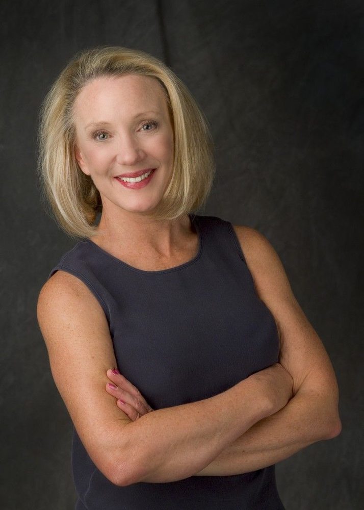 BETH BURTT BAIRD & WARNER HINSDALE 25 West Chicago Ave, Hinsdale