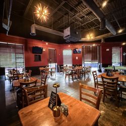 Los Amigo's Sports Bar &  Bites
