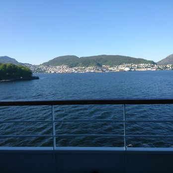 Bergen sentrum - Blick vom Schiff - Local Flavor Near Me