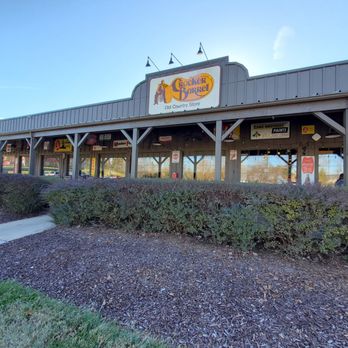 Cracker Barrel Old Country Store - American Near Me - Clemmons, North Carolina
