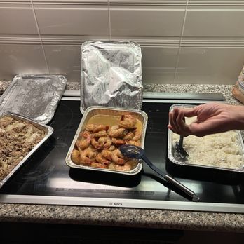 Umeke's Catering - Kalua Pork, garlic butter shrimp and rice! - Caterers Near Me - Kailua-Kona, Hawaii Umeke's Catering - Kalua Pork, garlic butter shrimp and rice! - Caterers Near Me - Kailua-Kona, Hawaii