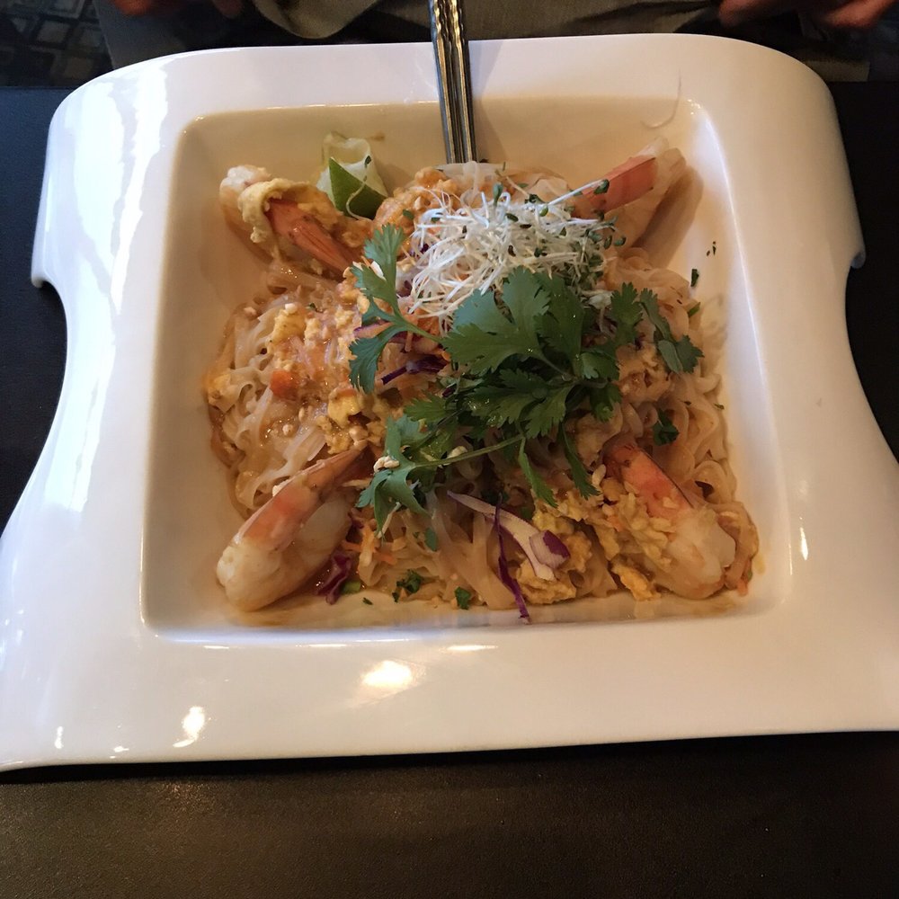 Draft Gastropub - Pad Thai - Gastropubs Near Me - Appleton, Wisconsin Draft Gastropub - Pad Thai - Gastropubs Near Me - Appleton, Wisconsin