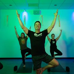YogaSix - Oak Creek