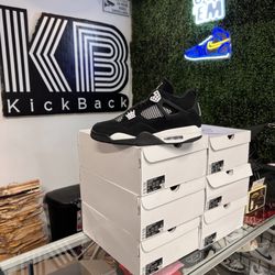 Kickback - We have all the exclusive pairs here at the Kickback!
