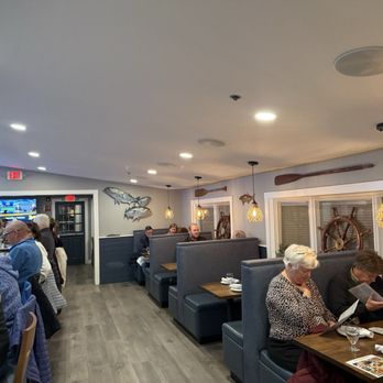 Bluefish River Tavern - Seafood Near Me - Duxbury, Massachusetts Bluefish River Tavern - Seafood Near Me - Duxbury, Massachusetts