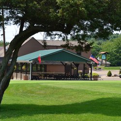 Lakevue North Golf Course - Clubhouse & Outside Pavillion