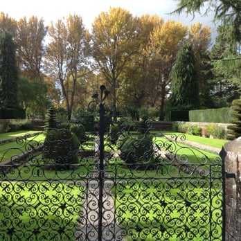 Farmleigh Estate - The sunken garden - Landmarks & Historical Buildings Near Me - Phoenix Park, D Farmleigh Estate - The sunken garden - Landmarks & Historical Buildings Near Me - Phoenix Park, D