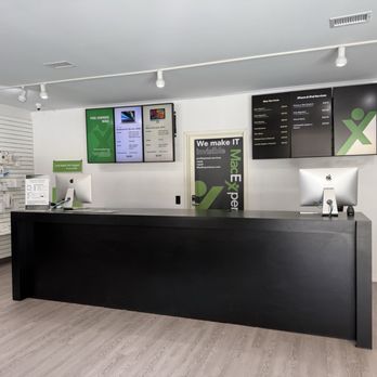 MacExperience - Check-in counter - Computers Near Me - Fishers, Indiana MacExperience - Check-in counter - Computers Near Me - Fishers, Indiana