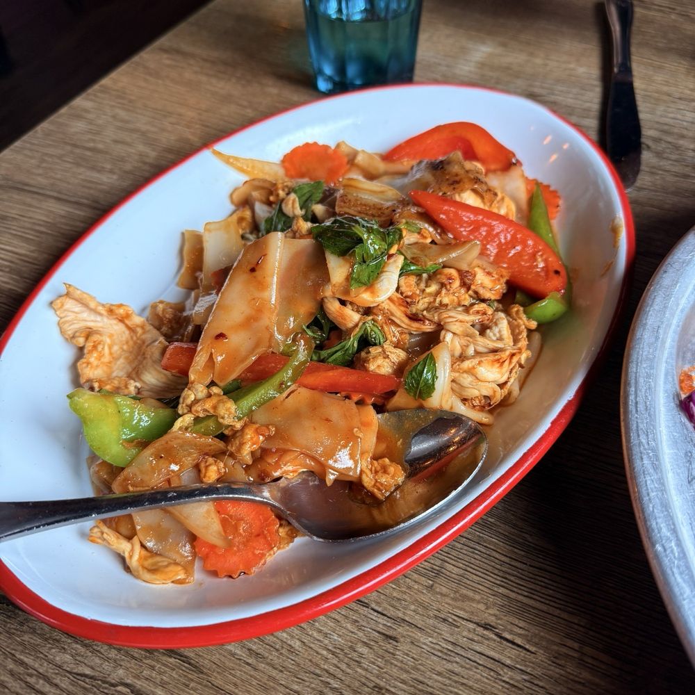 Thai In Love - 27. Drunken Noodle with chicken - Thai Near Me - Thomaston, Connecticut Thai In Love - 27. Drunken Noodle with chicken - Thai Near Me - Thomaston, Connecticut