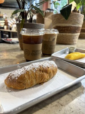 Pueblo Querido Coffee Roasters Café de Colombia by null