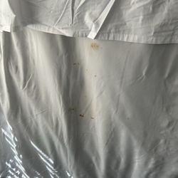 Dirty sheets in the pullout bed