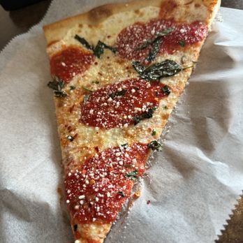 Astoria Pizza Factory - Looked delicious, was delicious ! Great joint ! - Pizza Near Me - Astoria, New York