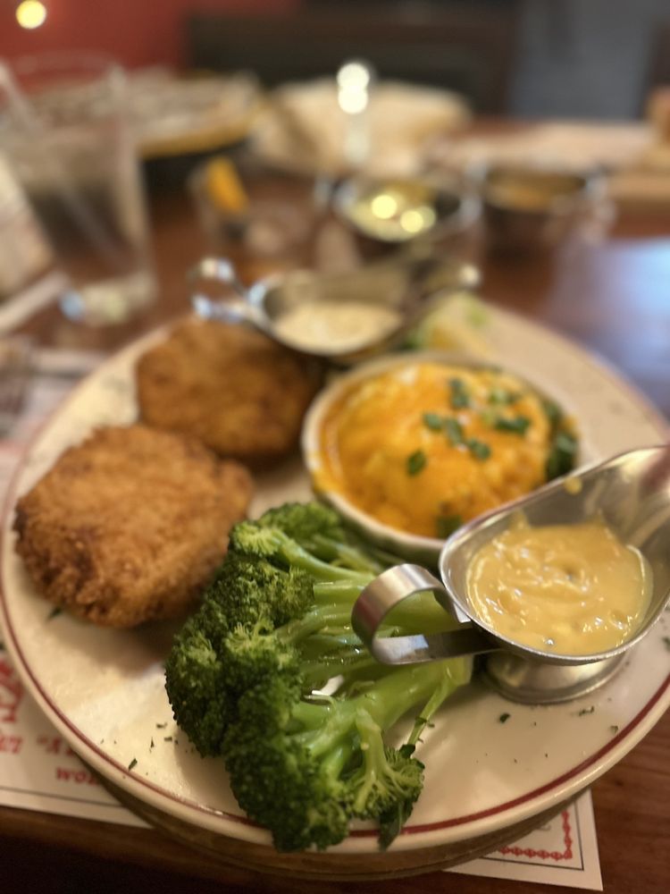 ABERDEEN BARN STEAKHOUSE Updated June 2024 986 Photos & 668 Reviews