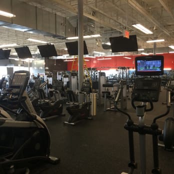 Blink Fitness - Baldwin - Gyms Near Me - Baldwin, New York