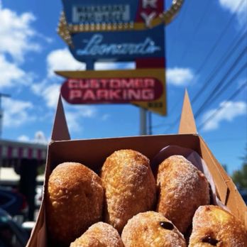 Leonard's Bakery - Bakeries Near Me - Honolulu, Hawaii Leonard's Bakery - Bakeries Near Me - Honolulu, Hawaii