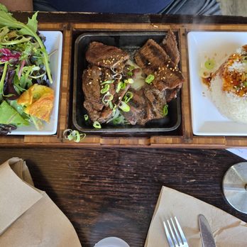 Del Seoul - Kalbi Bento  box - Korean Near Me - Chicago, Illinois